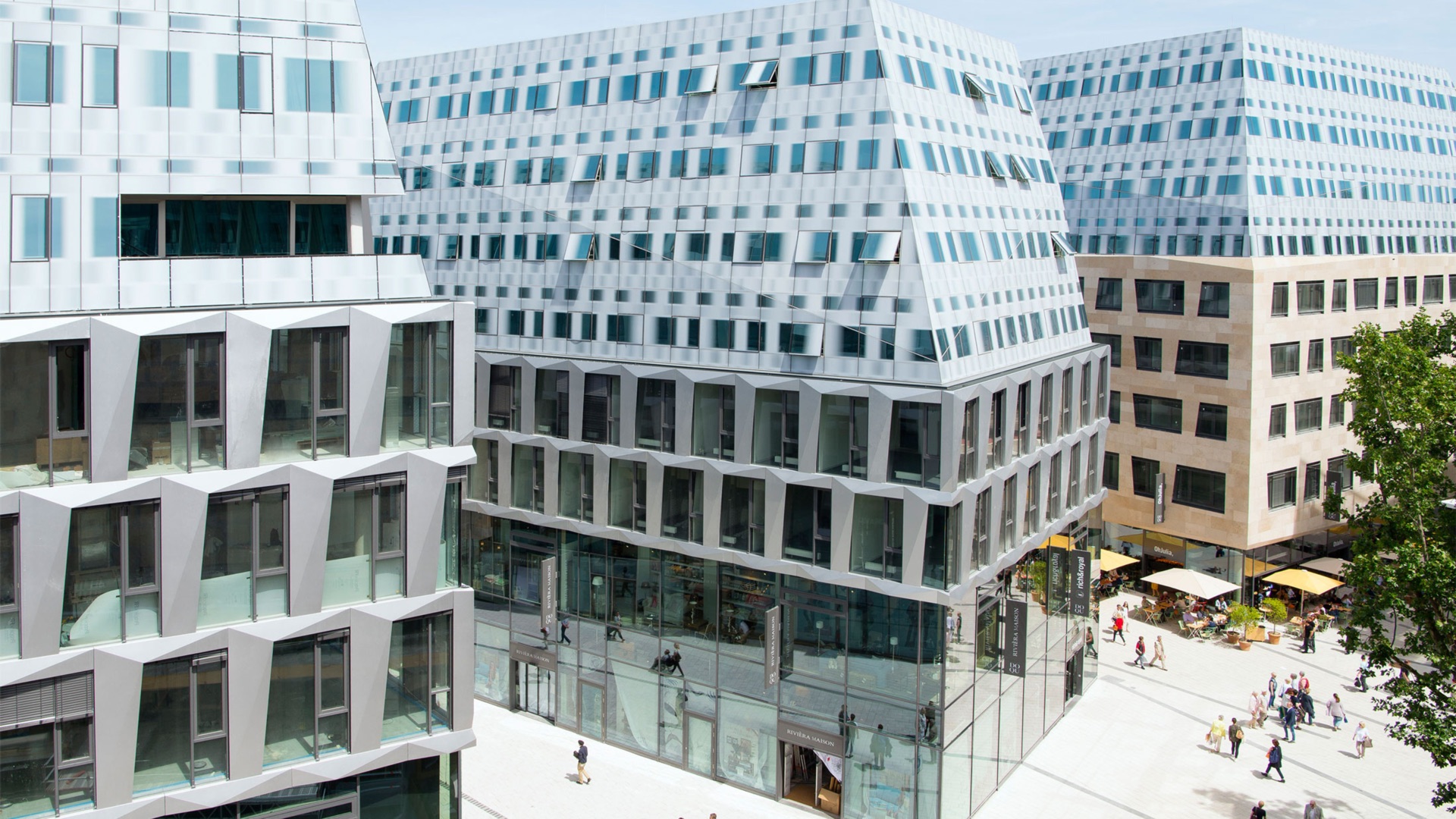 Moderne Stuttgart-Architektur — Standort VALUE Plus GmbH